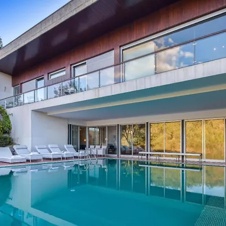 Infinity Cavez - Luxury Retreat * Moimenta